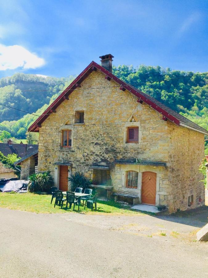 Gite Des Reculees Ladoye-sur-Seille Экстерьер фото