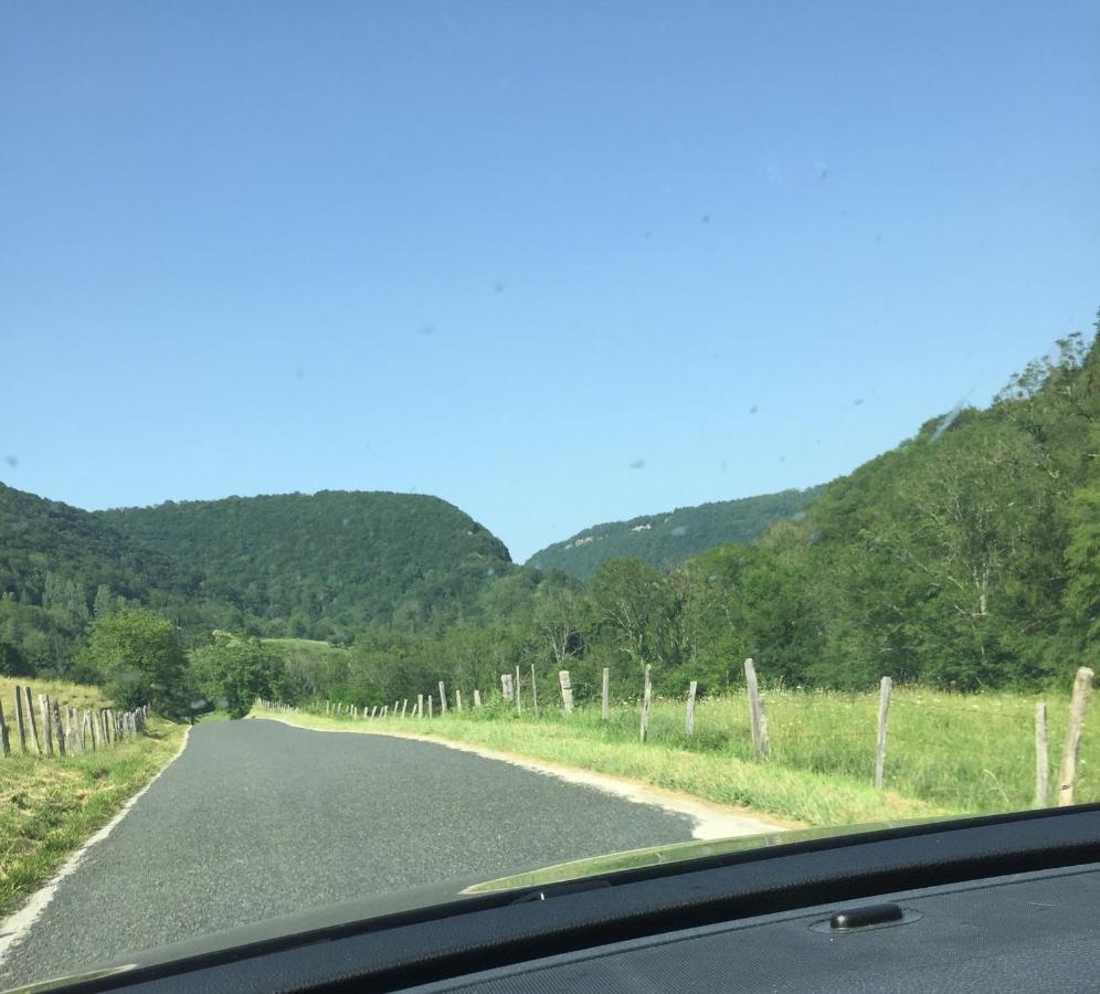 Gite Des Reculees Ladoye-sur-Seille Экстерьер фото