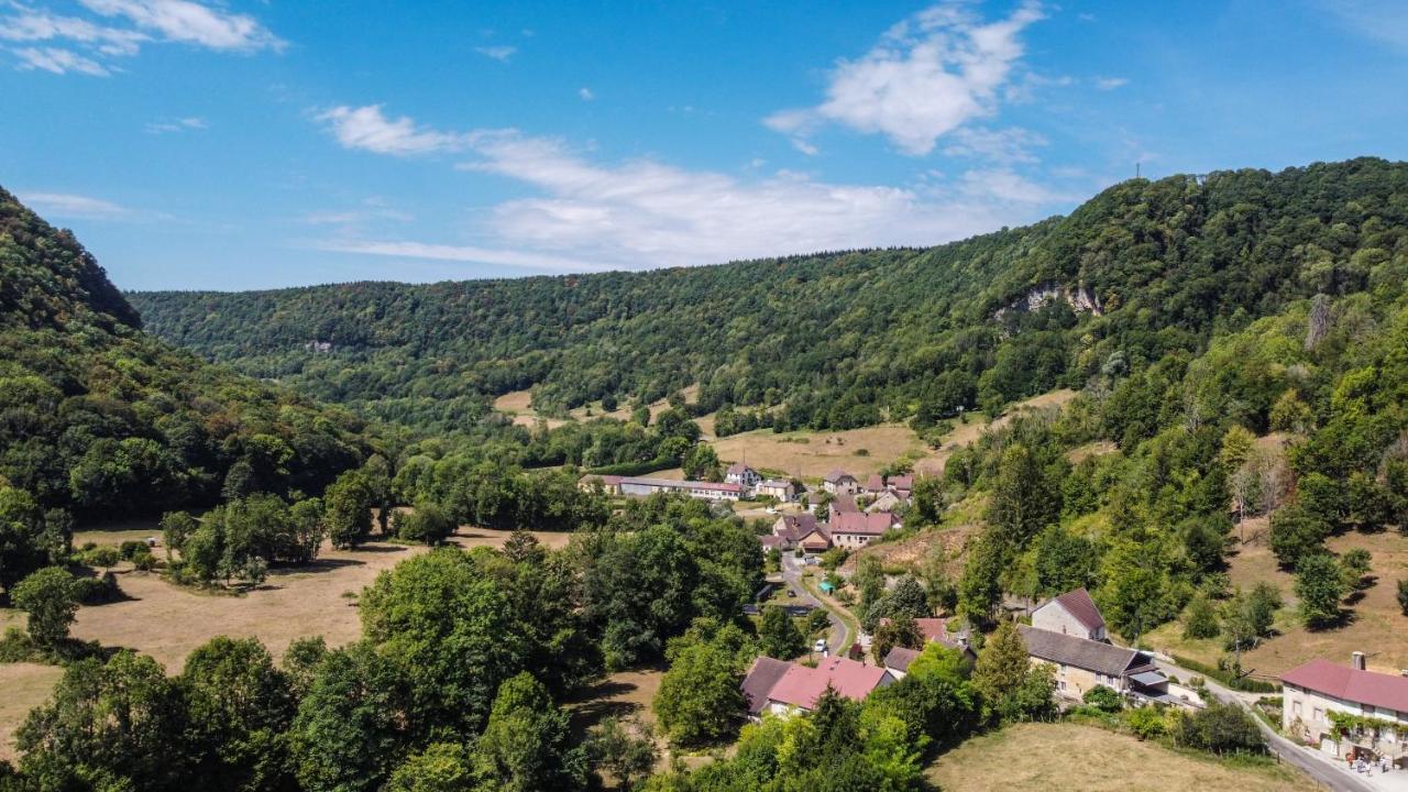 Gite Des Reculees Ladoye-sur-Seille Экстерьер фото